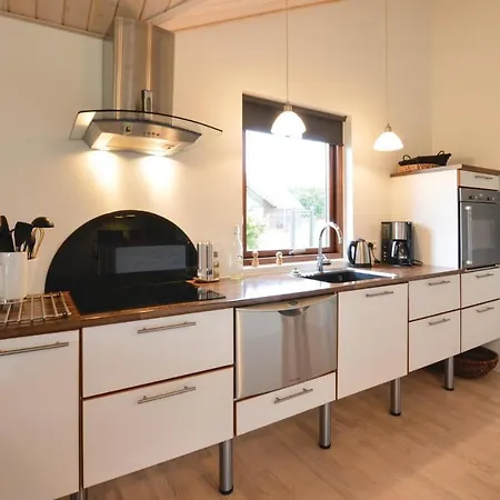 Three-bedroom In * Vinderup